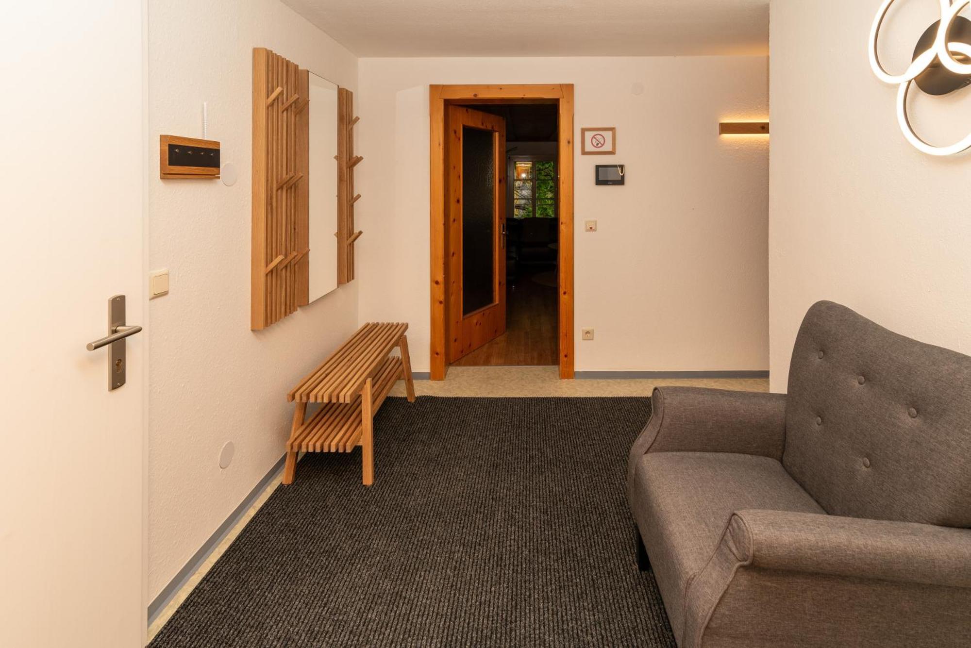 Crimson Cottage Apartments ดอร์นเบิร์น ภายนอก รูปภาพ
