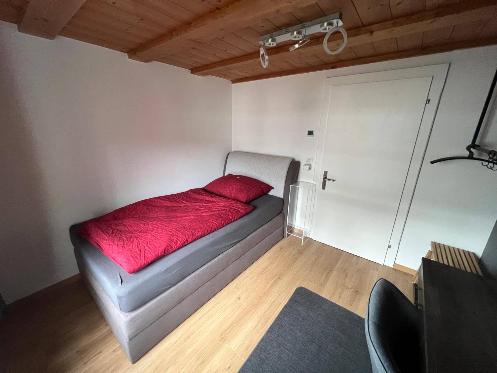 Crimson Cottage Apartments ดอร์นเบิร์น ภายนอก รูปภาพ