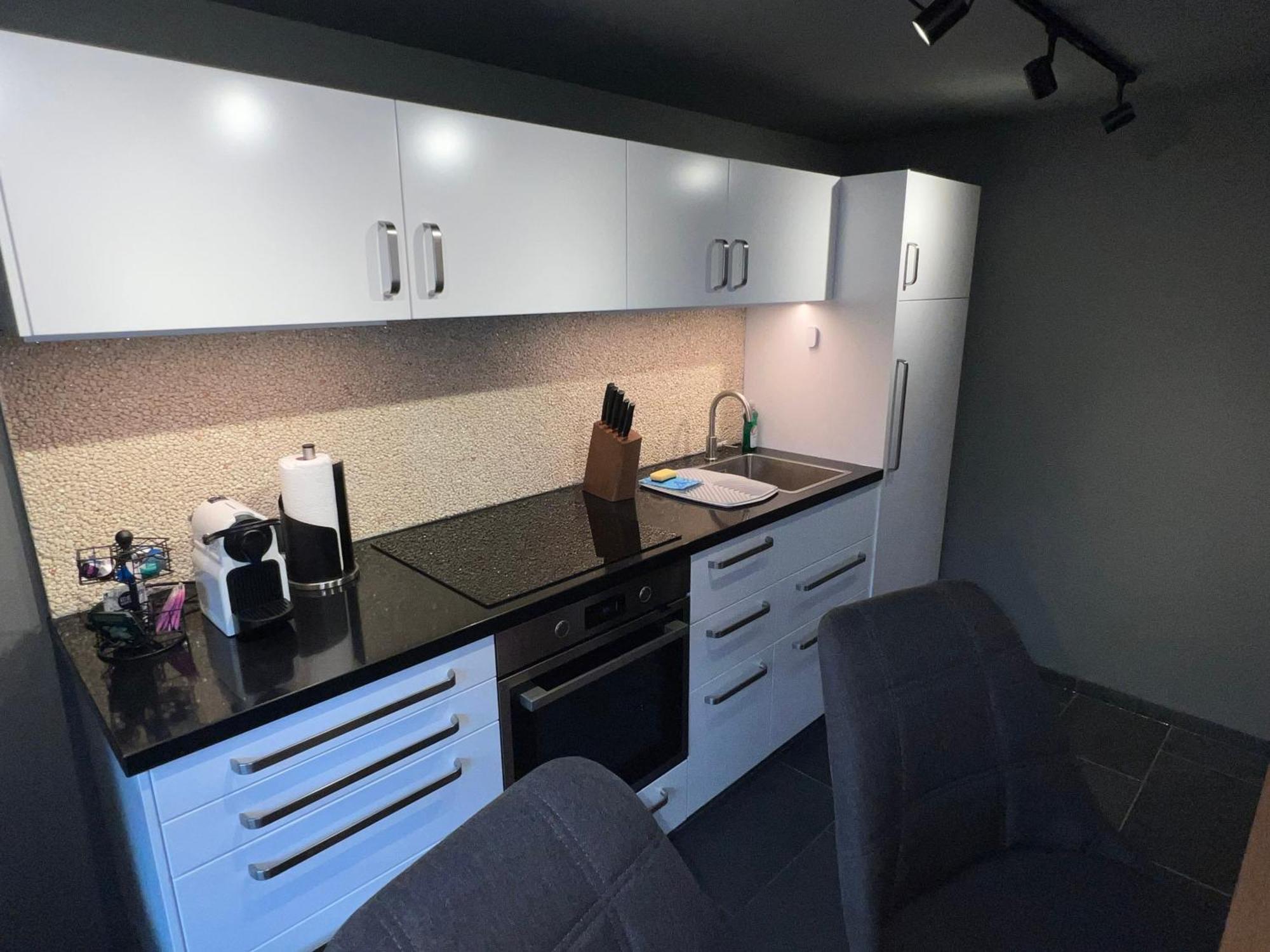 Crimson Cottage Apartments ดอร์นเบิร์น ภายนอก รูปภาพ